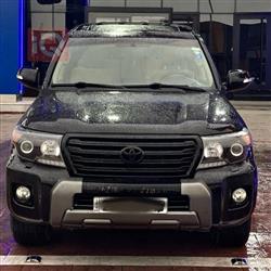 تويوتا لاندكروزر